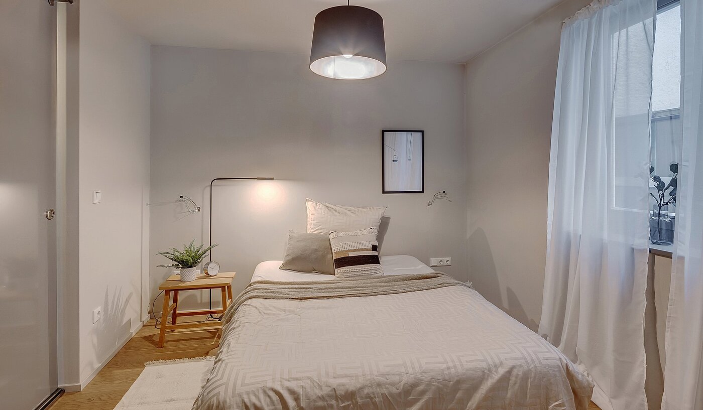 Rez-de-chaussée surélevé avec 2 pièces | München-Lehel | 2012ML1 | Gemütliches Schlafzimmer...