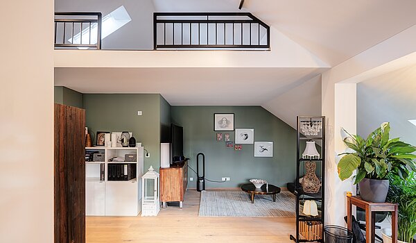 Maison d'angle mitoyenne avec 6 pièces | München-Trudering | 70191 | ...Empore und...