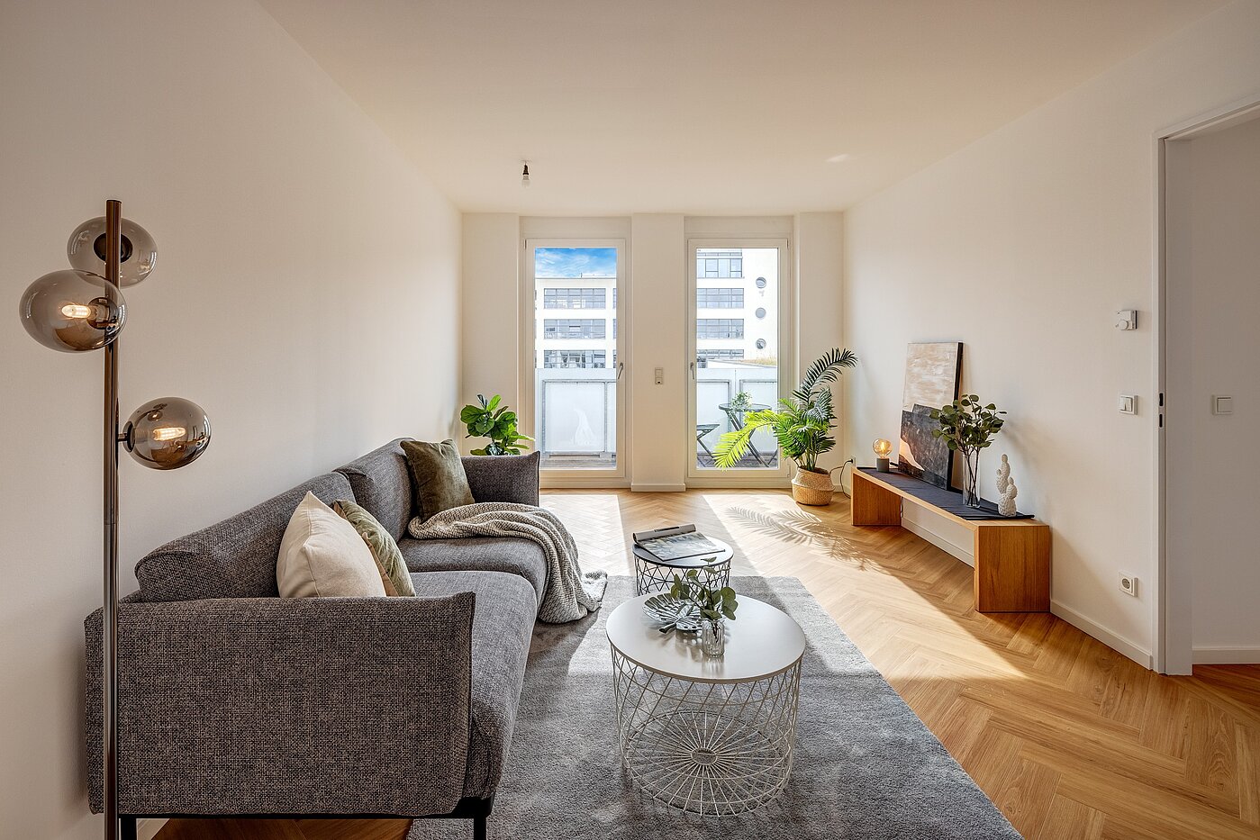 Appartement avec 2.5 pièces | München-Schwanthalerhöhe | 2210ML2 | Lichtdurchflutetes Wohnzimmer