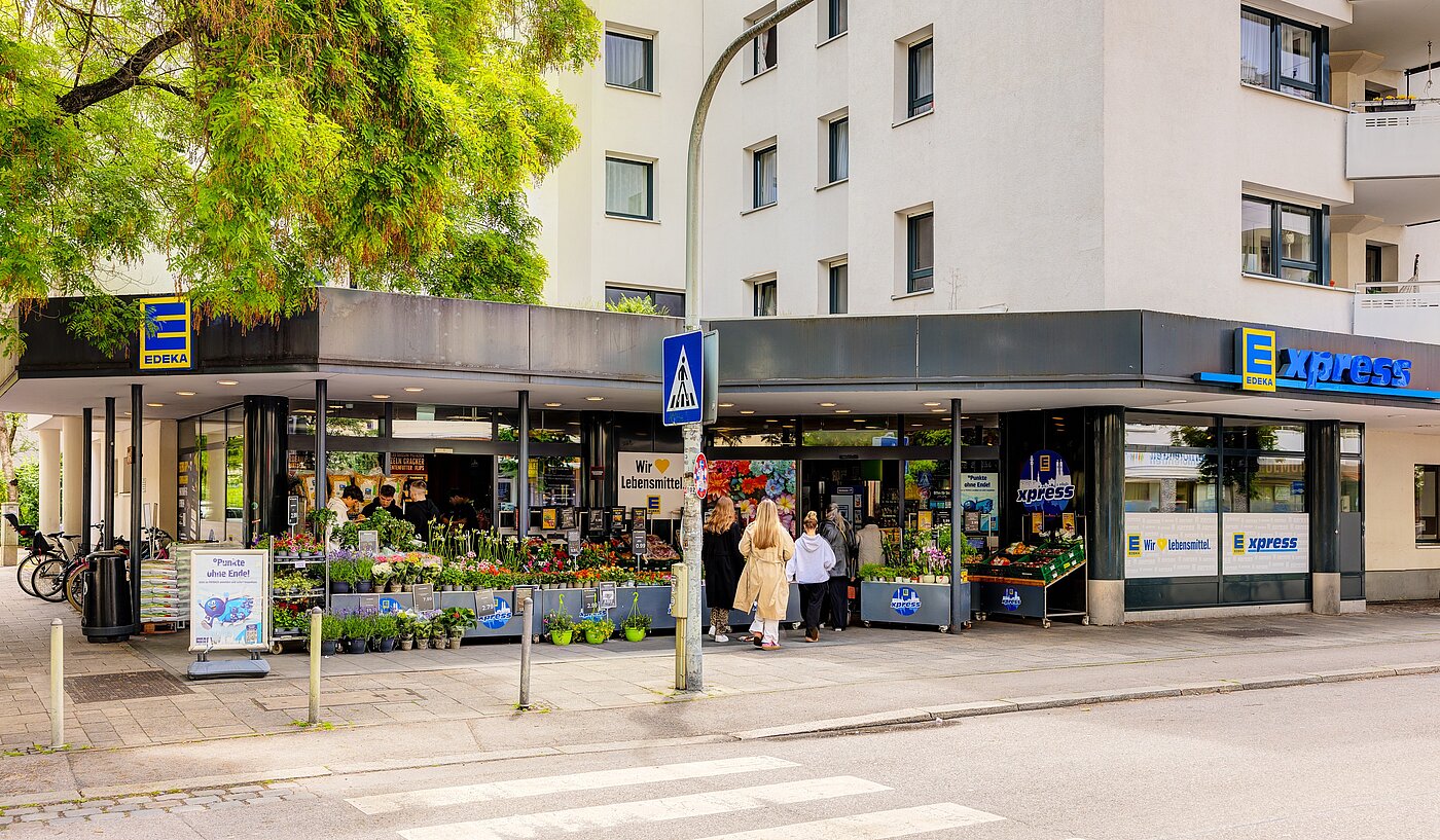 Appartement avec 1 pièce | München-Neuhausen | 70235 | ...in unmittelbarer Nähe