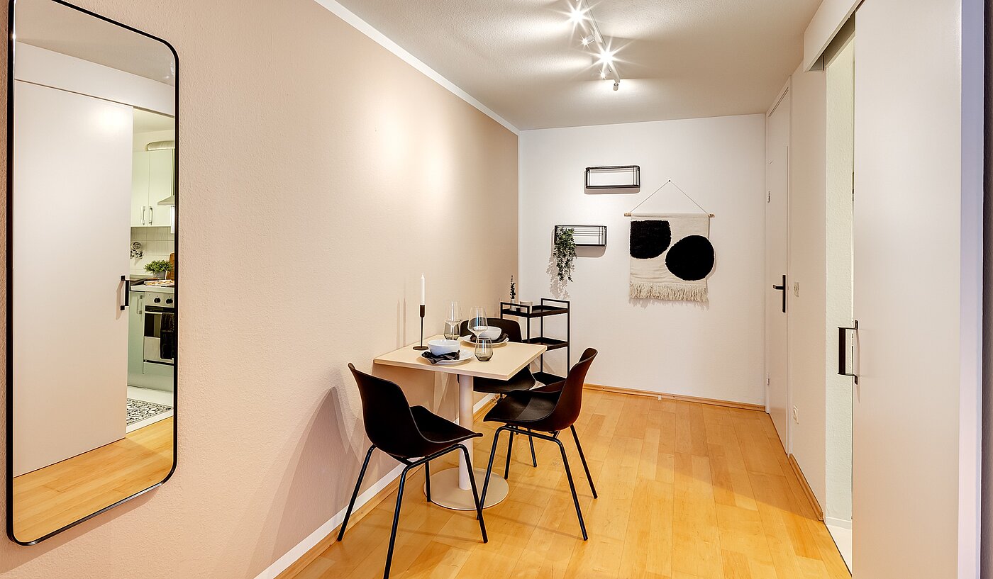 Appartement avec 1 pièce | München-Maxvorstadt | 70132 | Ansprechende Essecke