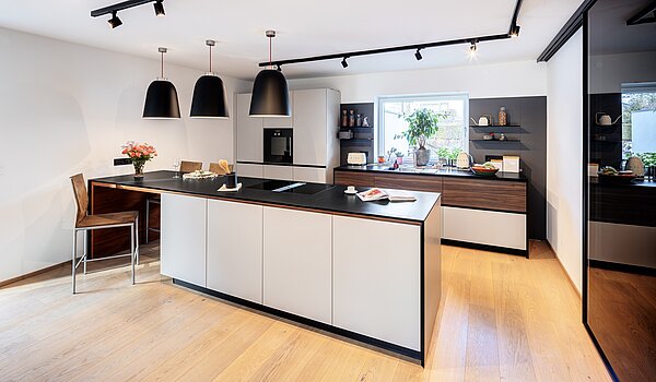 Maison d'angle mitoyenne avec 6 pièces | München-Trudering | 70191 | ...mit Esstheke und...