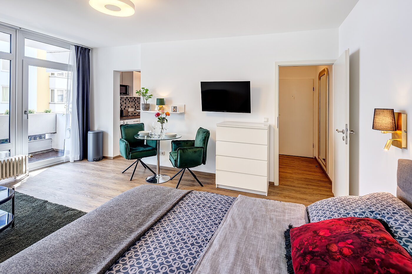 Appartement avec 1 pièce | München-Ludwigsvorstadt | 70176 | Ausgestattet mit einem Flat Screen...
