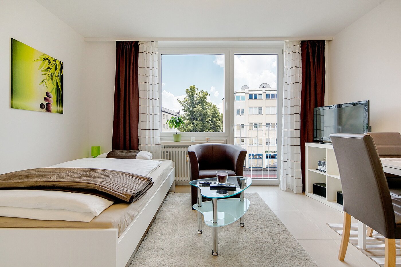 Appartement avec 1 pièce | München-Berg am Laim | 2209ML2 | ...in das lichtdurchflutete Apartment