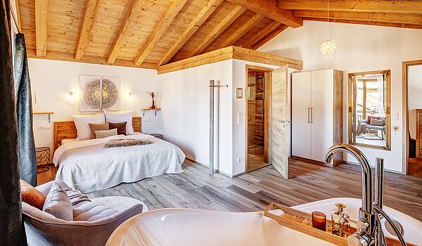 Appartement avec 6 pièces | 70095 | ....mit großem Schlafbereich...