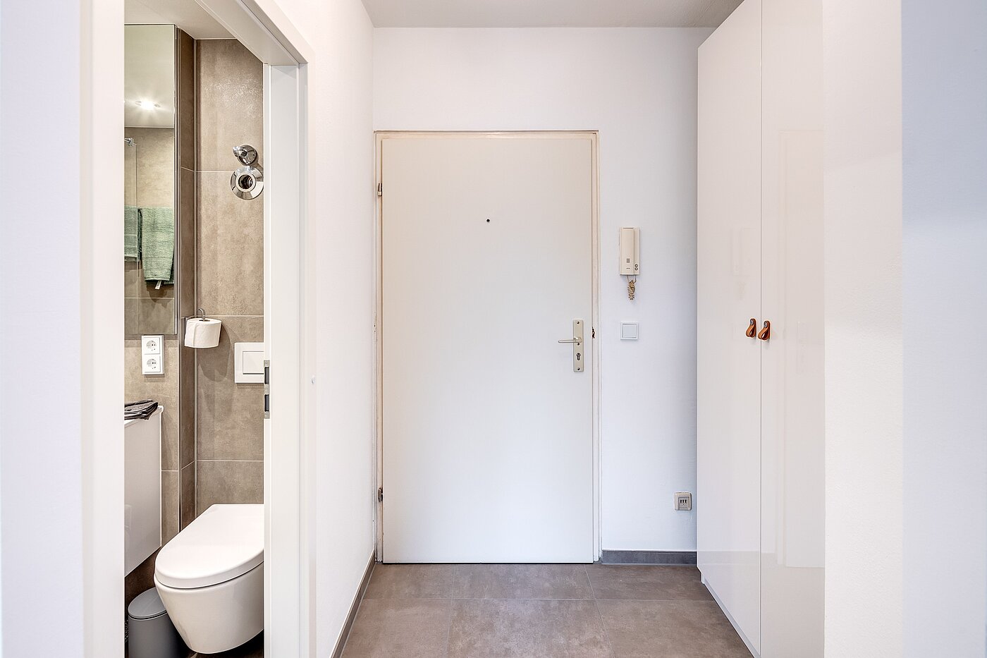 Apartment avec 1 pièce | München-Pasing | 70302 | Blick auf die Tür