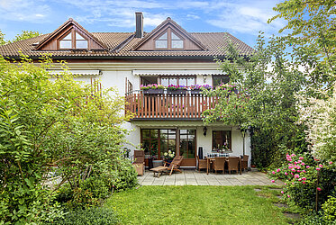 Gepflegte 2-Zimmer-Wohnung mit Garten und Hobbyraum in Lochhausen