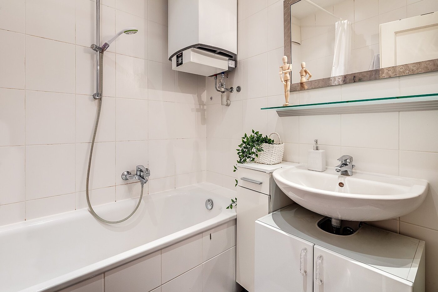 Appartement avec 2.5 pièces | München-Au | 2002ML5 | Badezimmer mit Badewanne