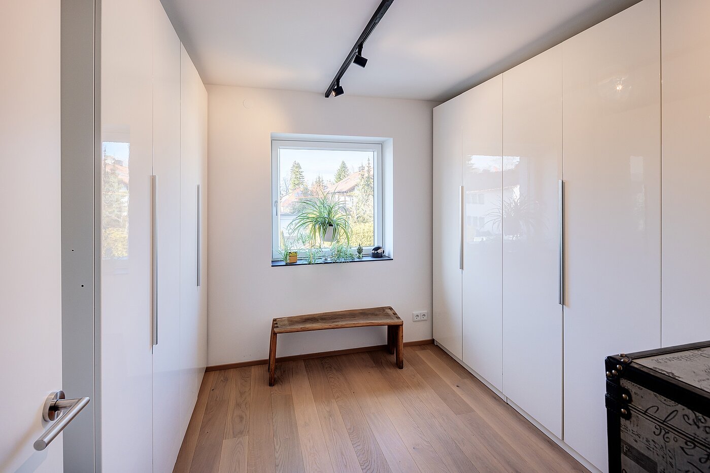 Maison d'angle mitoyenne avec 6 pièces | München-Trudering | 70191 | Ankleidezimmer