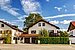 Appartement avec 3 pièces | München-Trudering | 70481 | Außenansicht mit Garage | Thumbnail