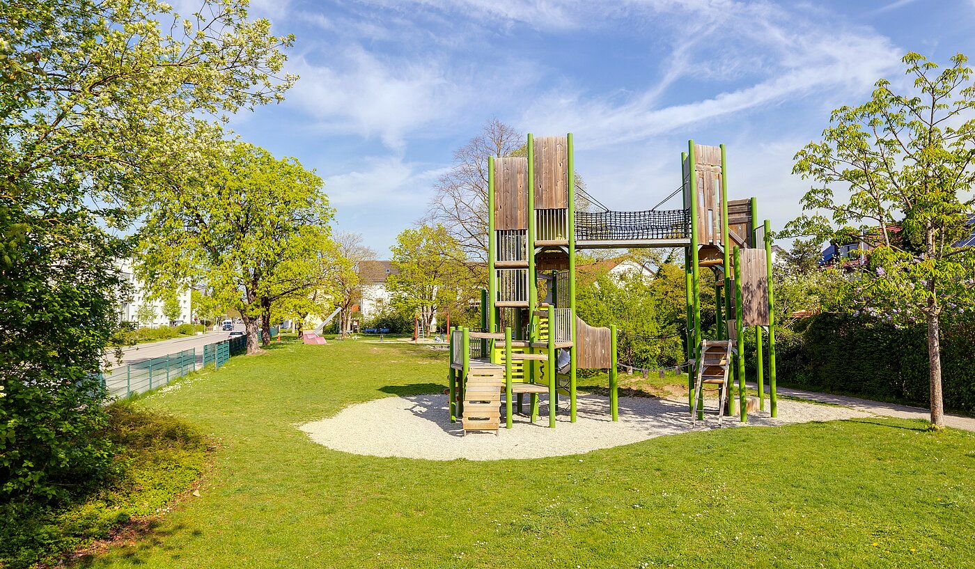 Maison jumelée avec 6.5 pièces | Unterschleißheim | 70122 | Spielplatz in der Alleestraße