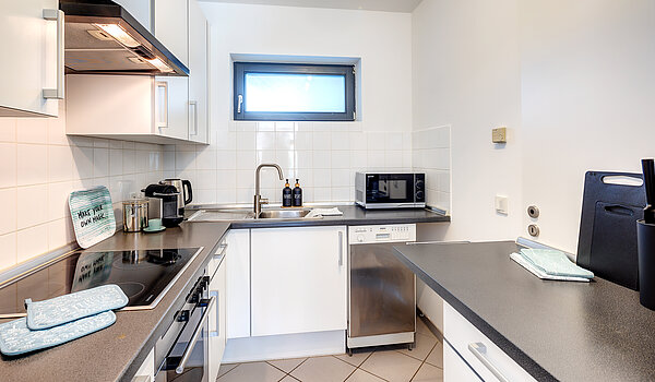 Appartement avec 2 pièces | Haar | 70426 | ...Küche mit Einbauten...