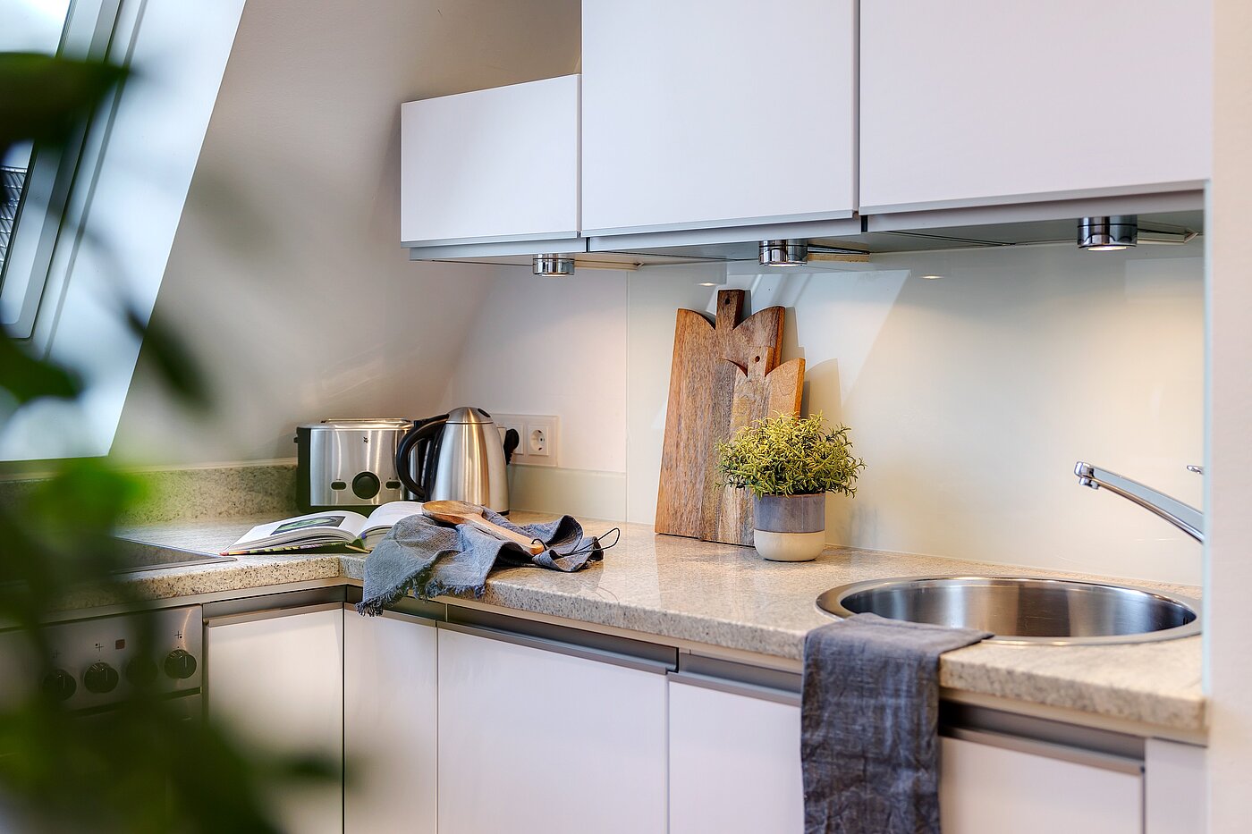 Appartement avec 2 pièces | München-Schwabing | 2208ML2 | ...voll ausgestattet