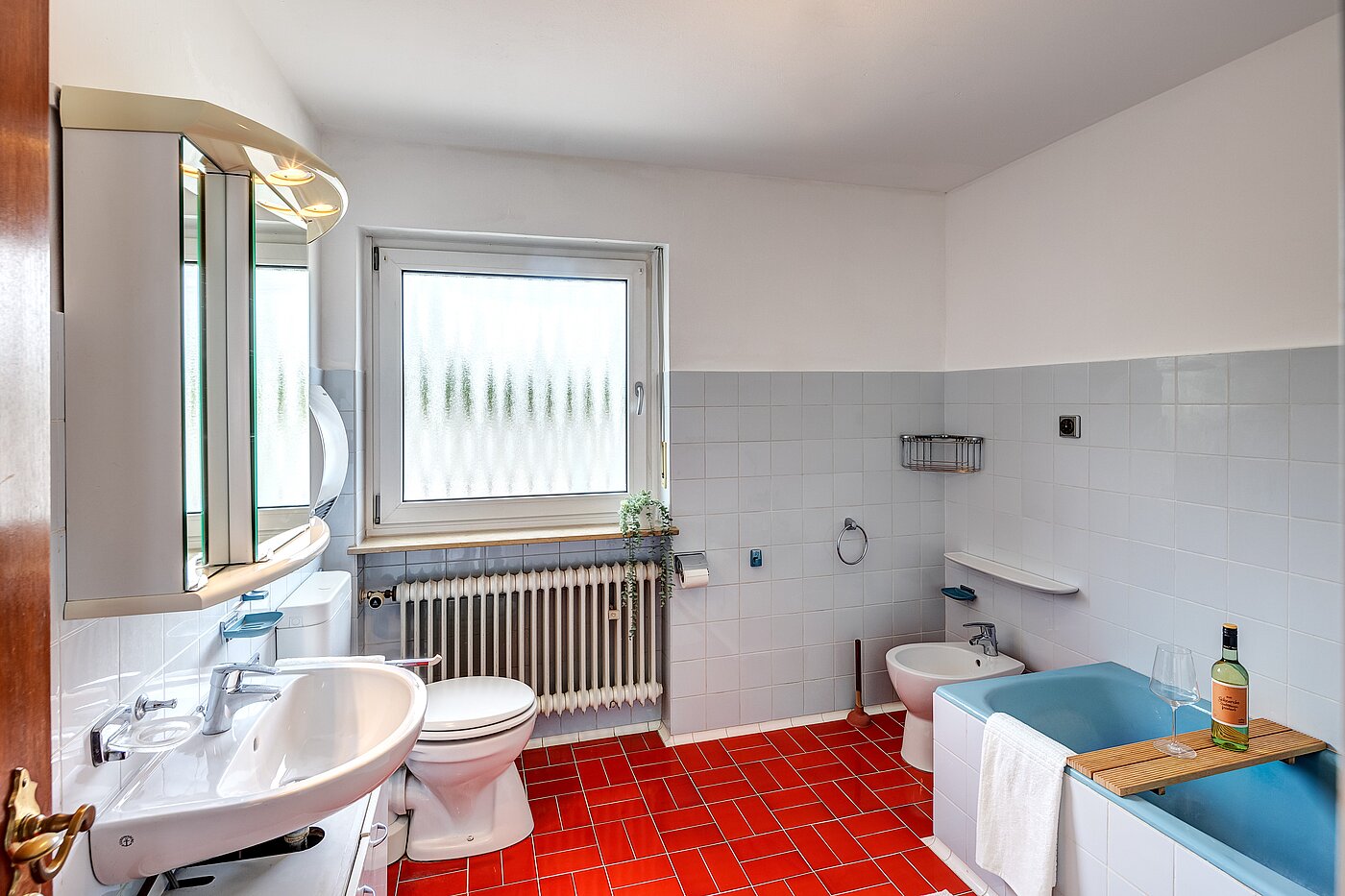 Maison mitoyenne avec 4 pièces | Maisach | 70125 | Bad mit Fenster