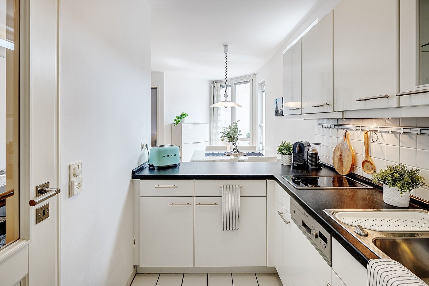 Appartement avec 1.5 pièces | München-Schwabing | 2205ML81 | Integrierte Apartmentküche...