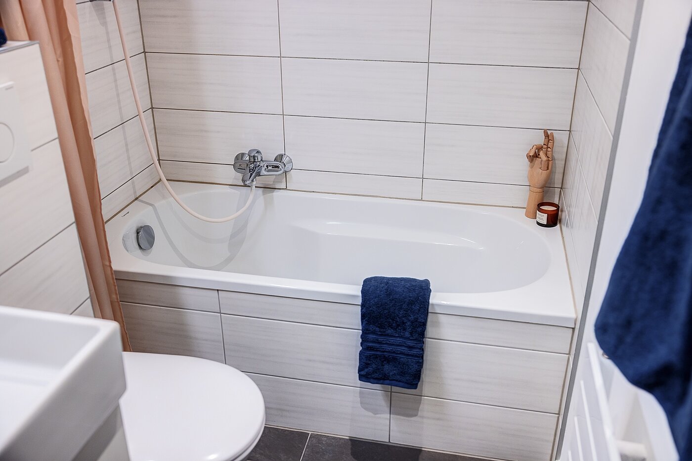 Appartement avec 2 pièces | München-Maxvorstadt | 70390 | ...Badewanne