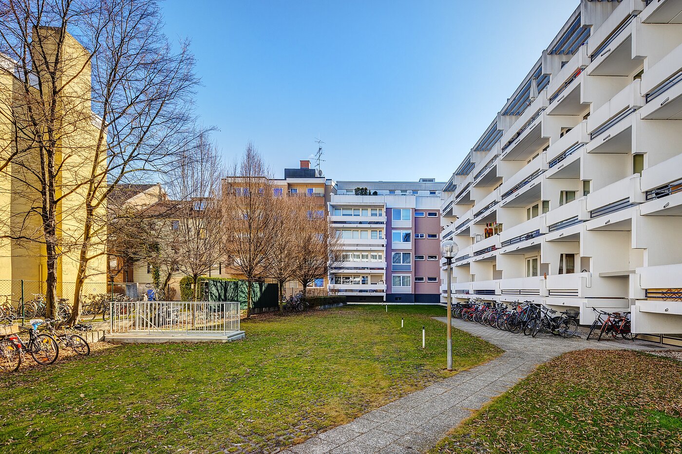 Appartement avec 1 pièce | München-Neuhausen | 2301ML8 | Begrünter Innenhof