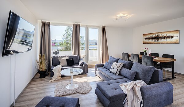 Terrassenwohnung avec 3.5 pièces | München-Berg am Laim | 123456 | Wohnbereich