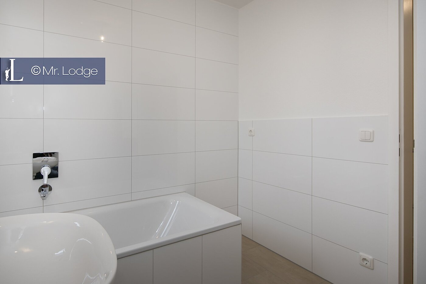 Appartement avec 5 pièces | 1702ML3 | Bad mit WM-Anschluß