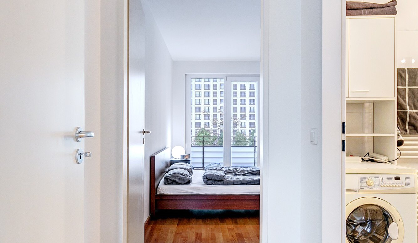 Appartement avec 2.5 pièces | 70020 | Flur Blickrichtung Schlafzimmer und Bad