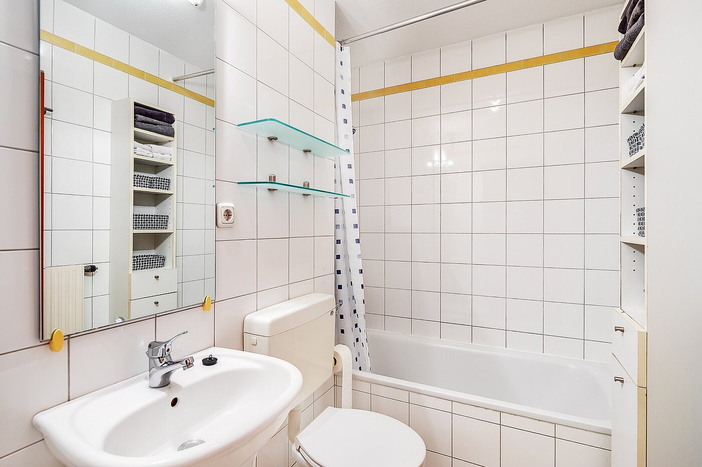 Appartement avec 1 pièce | München-Milbertshofen | 2102ML5 | Bad mit Badewanne
