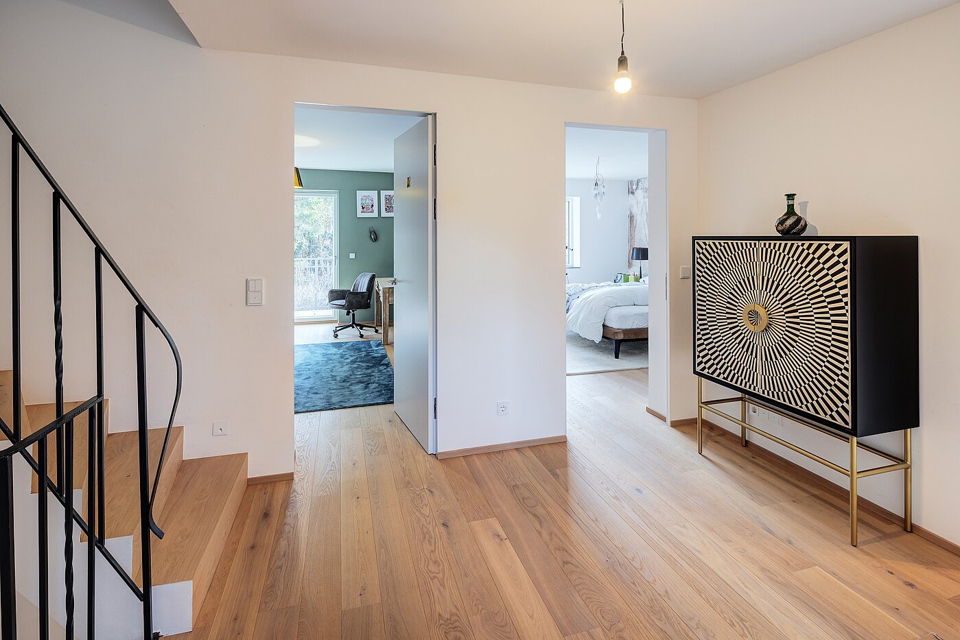 Maison d'angle mitoyenne avec 6 pièces | München-Trudering | 70191 | Diele im Obergeschoss