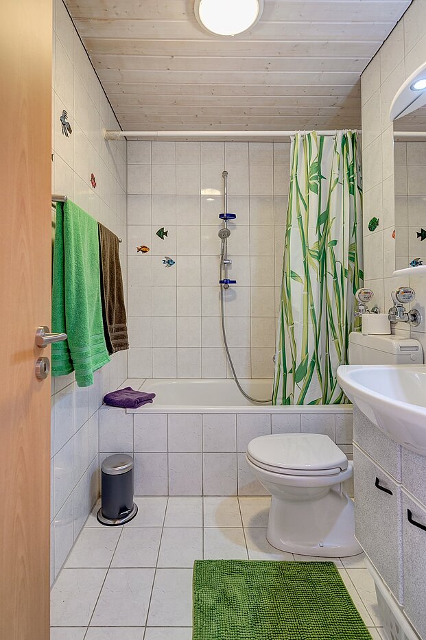 Appartement avec 2 pièces | Eching | 1810ML2 | Hell gefliestes Bad