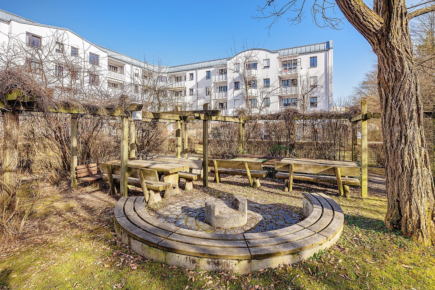 Appartement avec 1 pièce | München-Perlach | 2102ML1 | mit schönem Innenhof