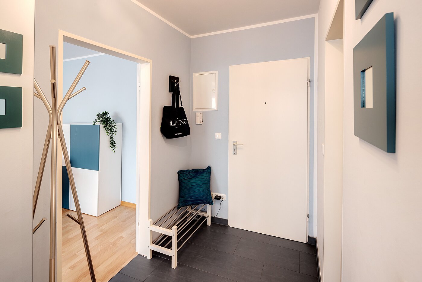 Appartement avec 2 pièces | München-Schwabing | 70013 | Diele Blickrichtung Eingang