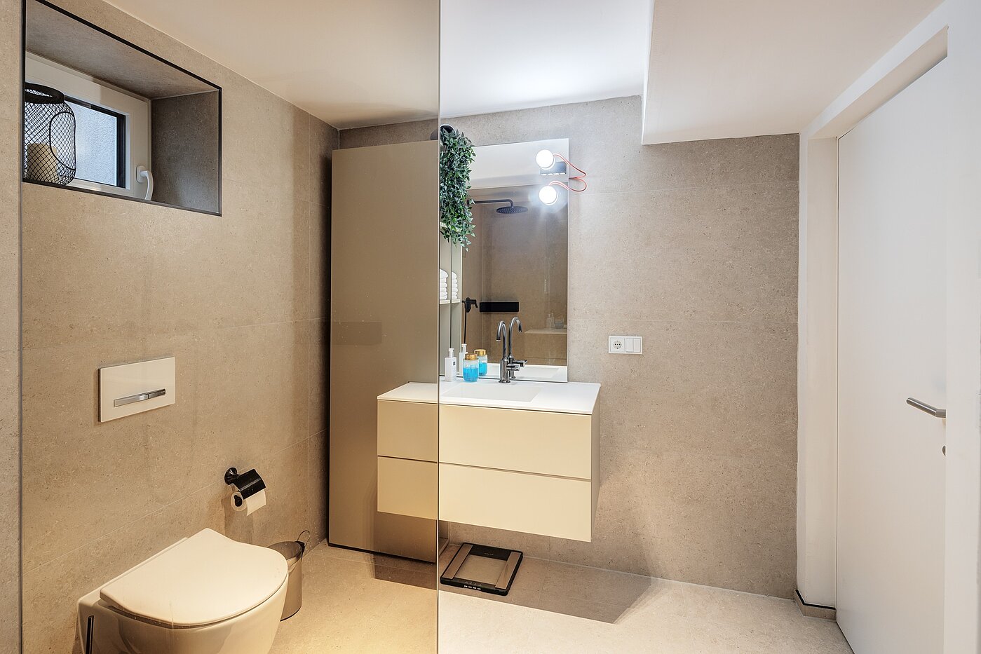 Maison d'angle mitoyenne avec 6 pièces | München-Trudering | 70191 | ...Duschbad