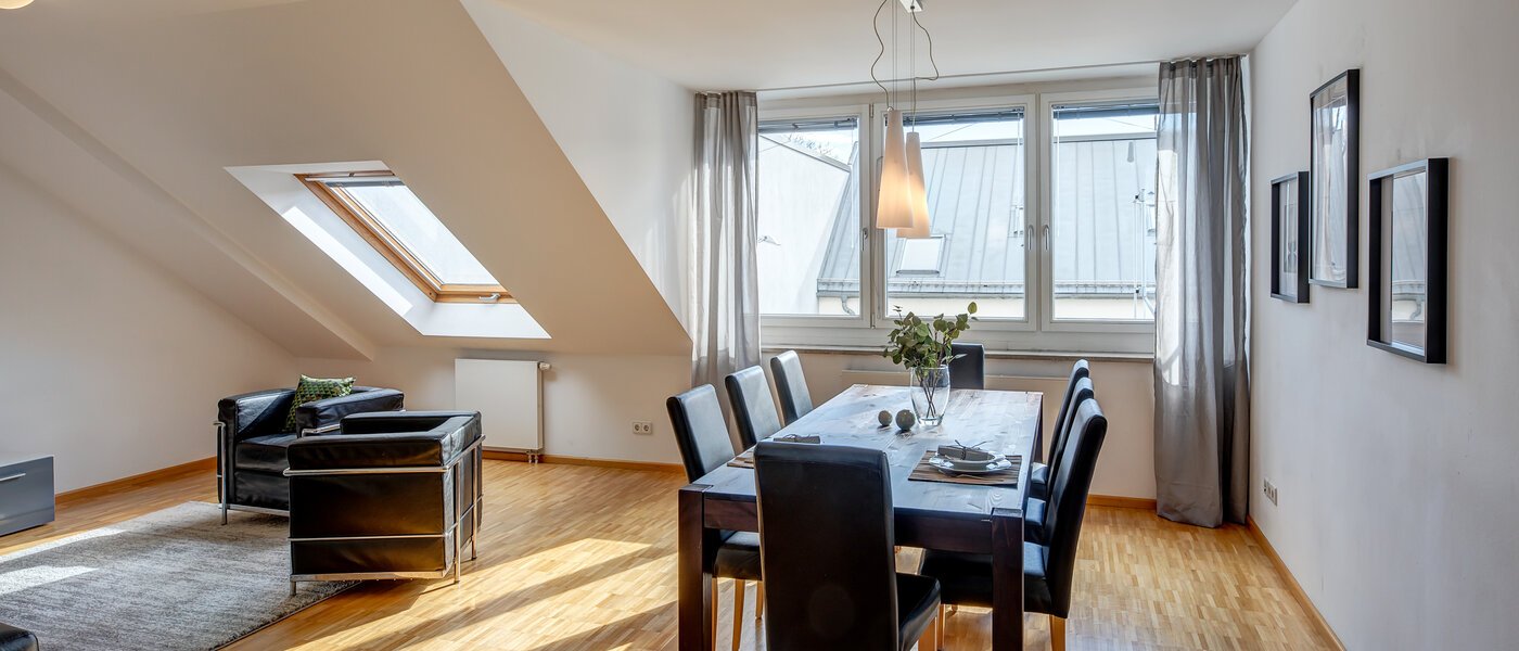 appartement avec terrasse sur le toit München Maxvorstadt - Museumsviertel 02 pièce à vivre 1