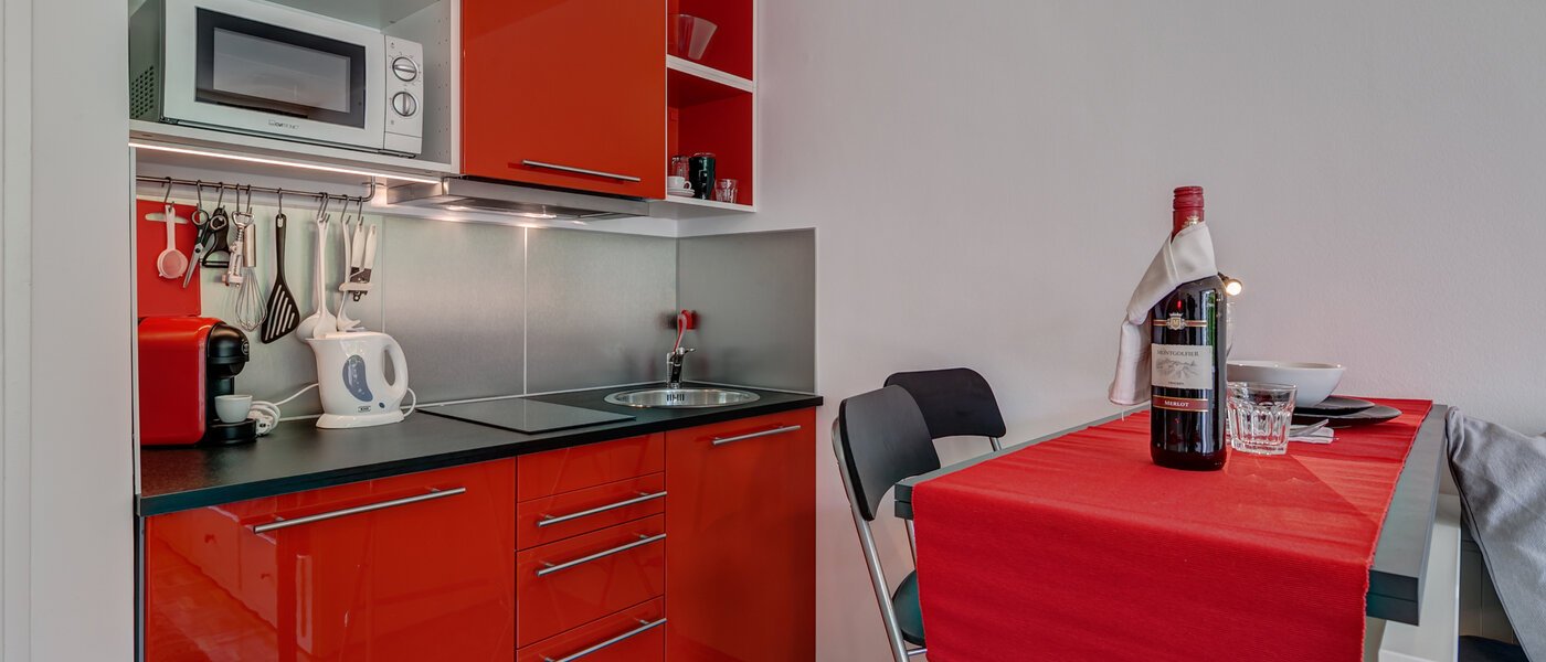 studio München Schwabing-Nord (zw. Leopoldstraße & Englischen Garten) 01 cuisine 10010