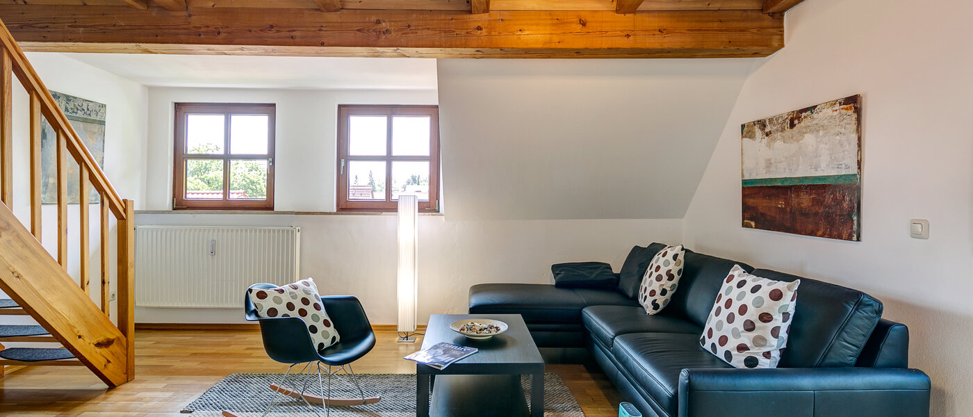 appartement sous les toits München Obermenzing 01 salon 10079