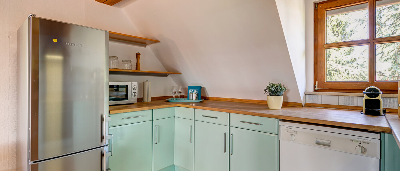 appartement sous les toits München Obermenzing 03 cuisine 10079