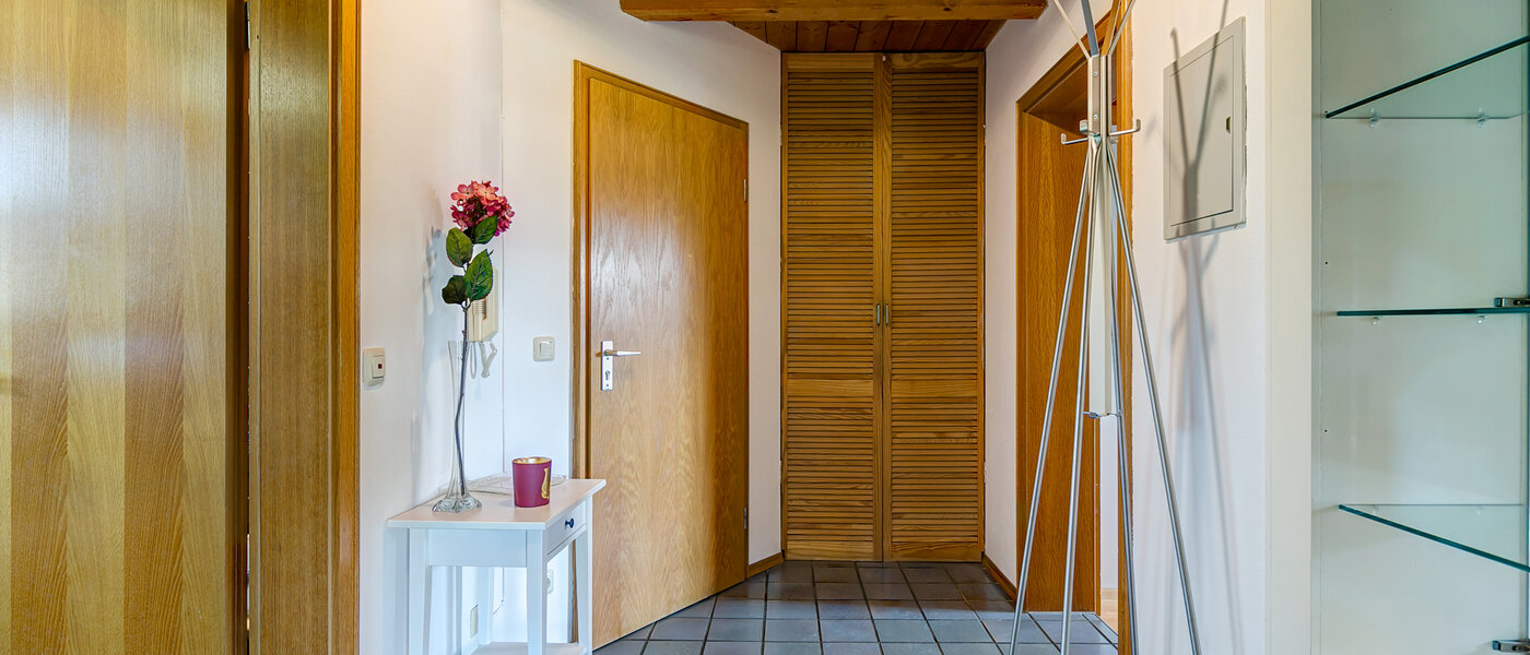 appartement sous les toits München Obermenzing 02 entrée/couloir 10079