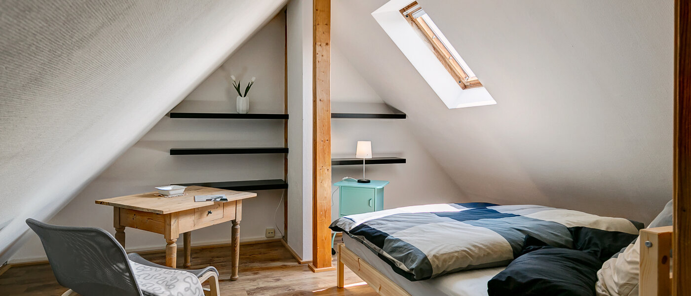 appartement sous les toits München Obermenzing 01 2ème ch. à coucher 10079