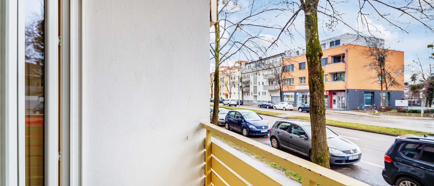 studio München Obersendling 01 balcon 10104