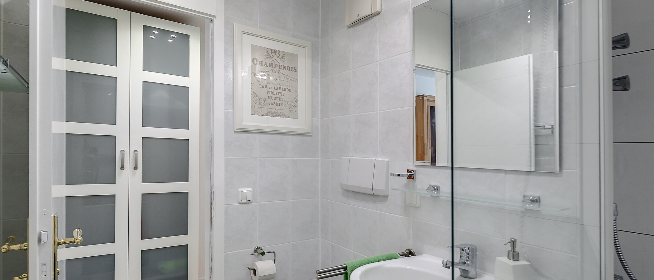 appartement München Milbertshofen 01 salle de bain 10158