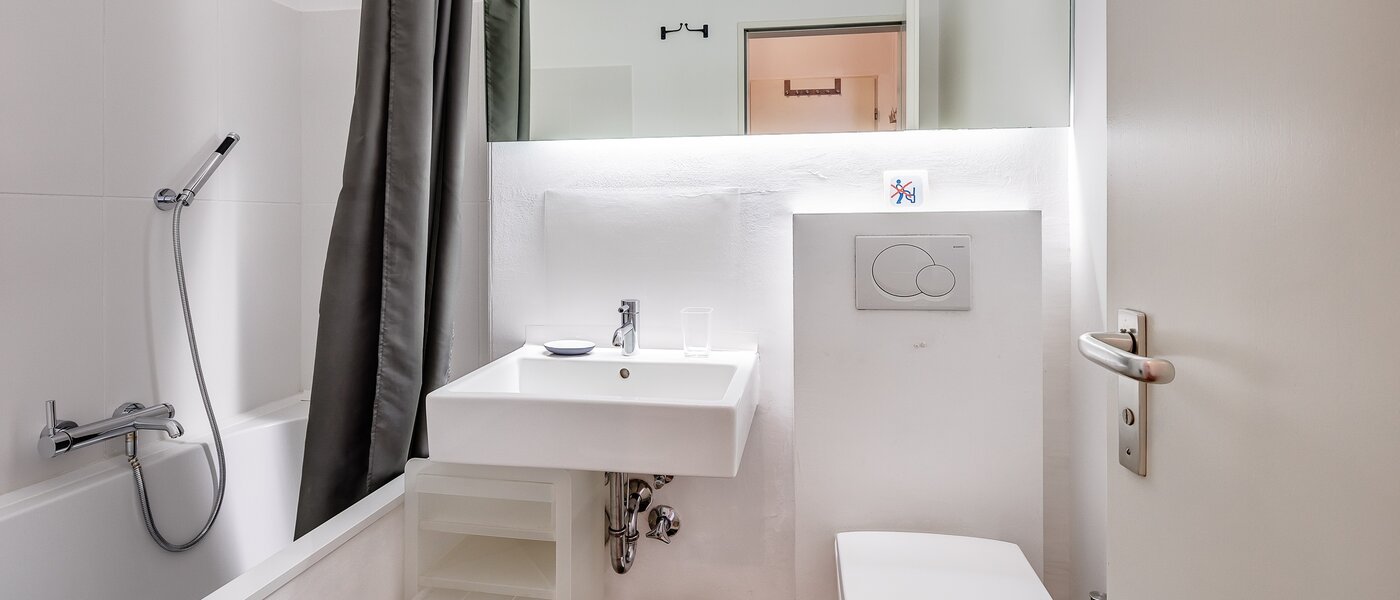 appartement München Schwabing-West (rund um den Hohenzollernplatz) 01 salle de bain 10175