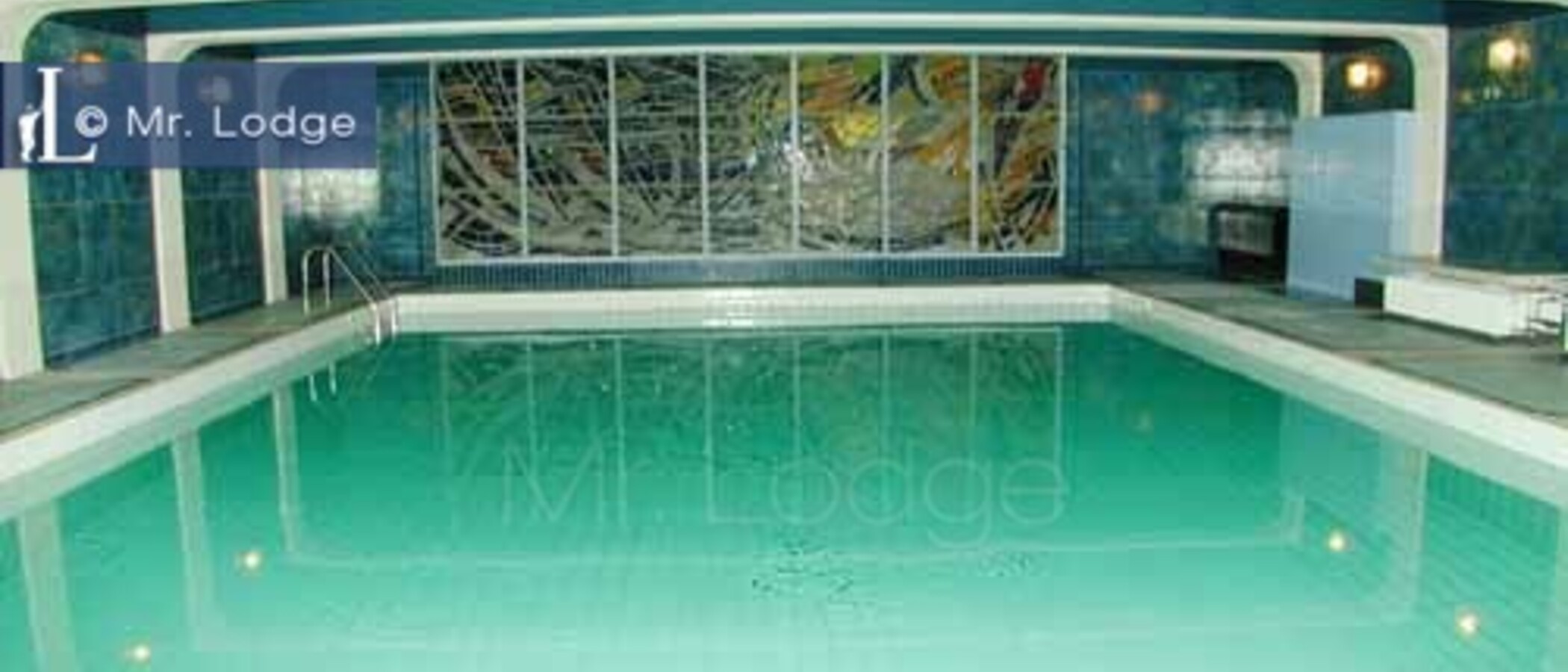 studio München Arabellapark 01 piscine 1023