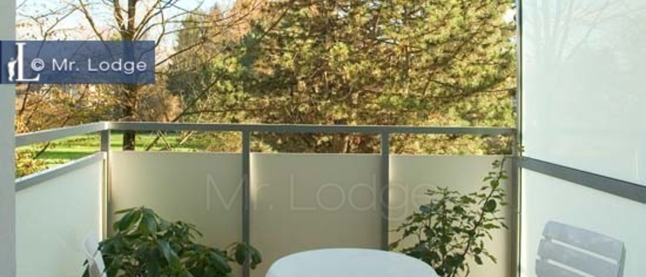 studio München Arabellapark 01 balcon 1023