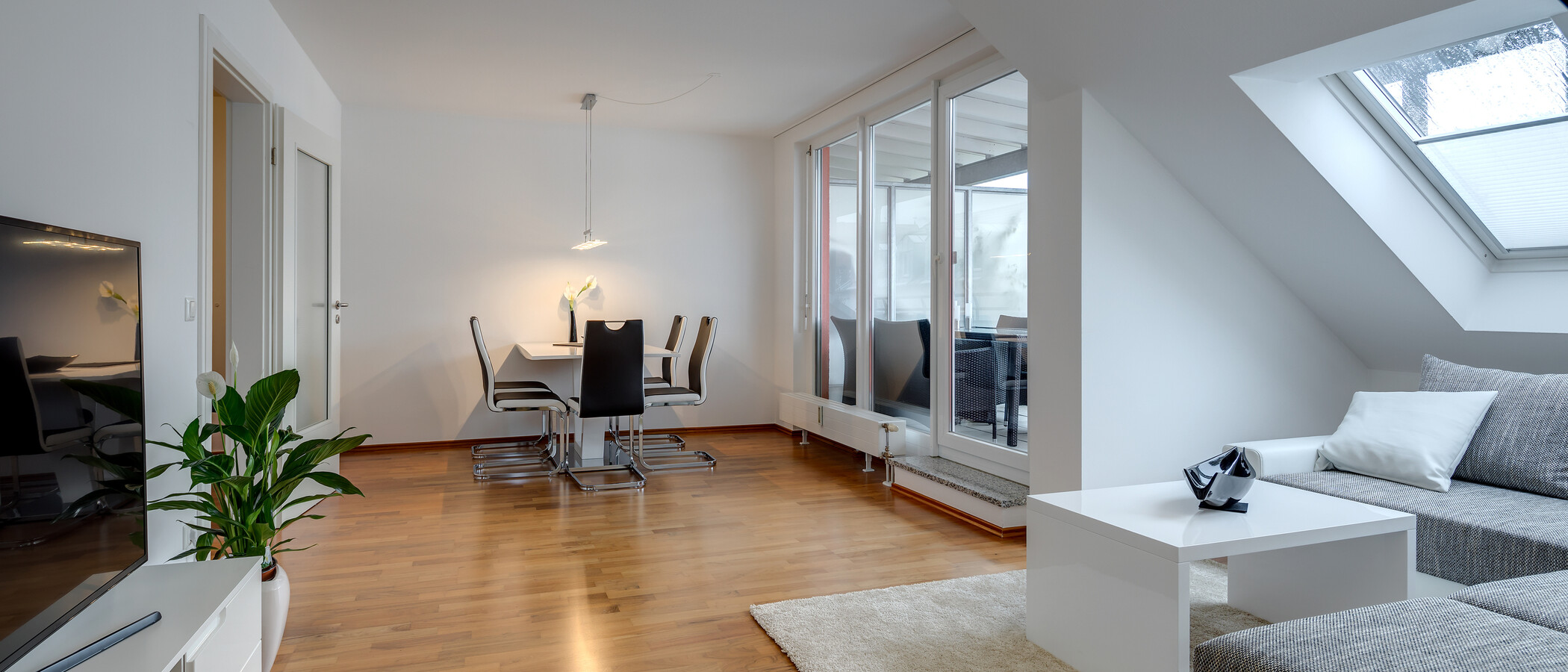 appartement sous les toits München Trudering 01 salon 10283