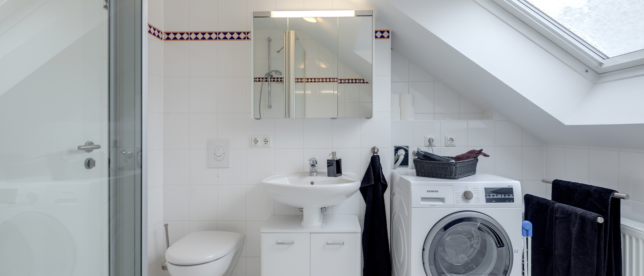 appartement sous les toits München Trudering 02 salle de bain 10283