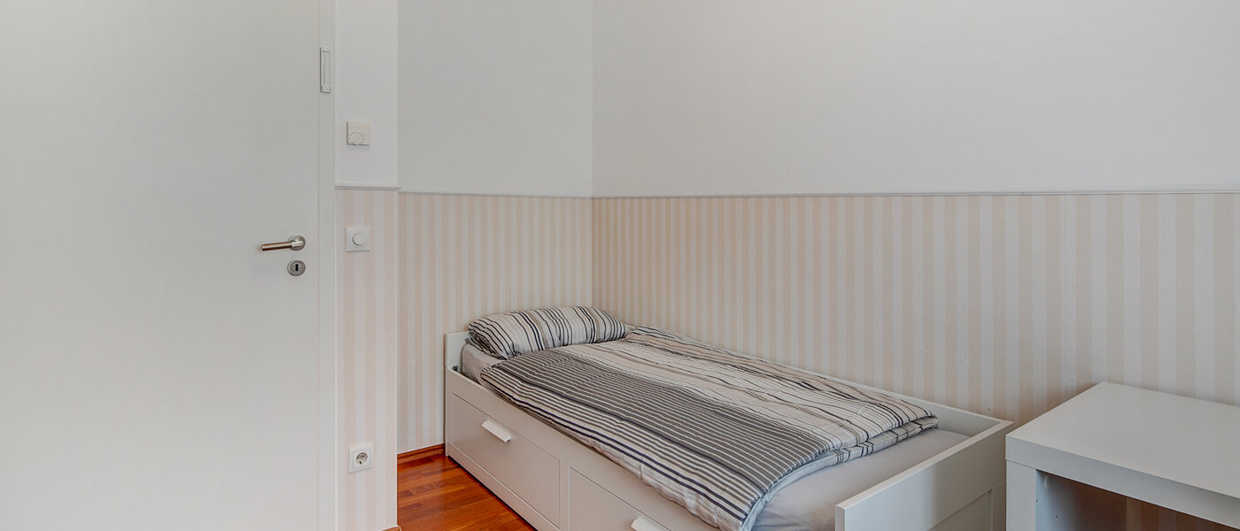 appartement München Obermenzing 02 2ème ch. à coucher 10294