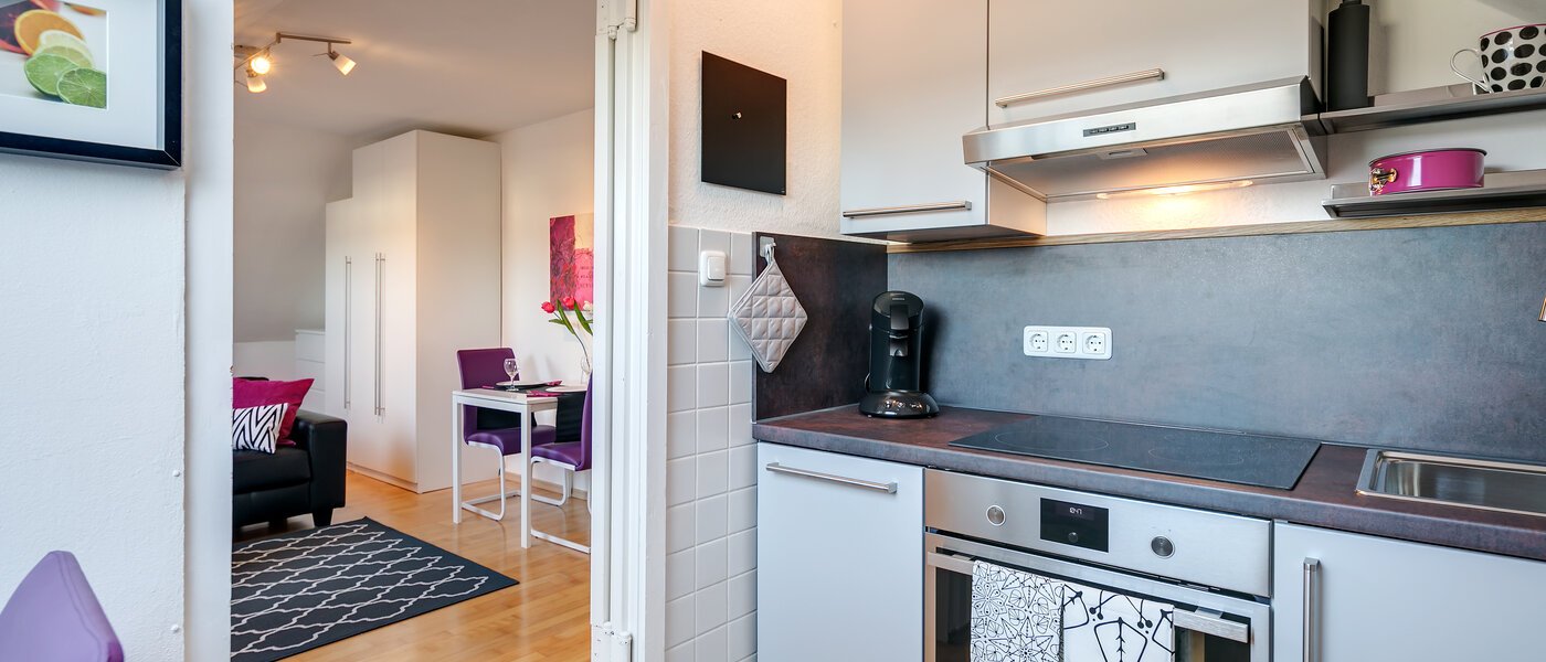 appartement sous les toits München Maxvorstadt - Rund um den Josephplatz 04 cuisine 10347