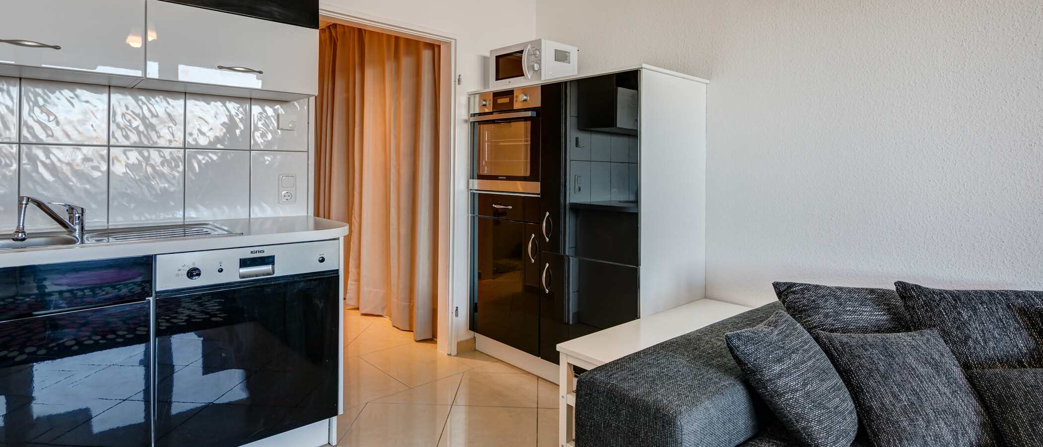 appartement München Schwanthalerhöhe 02 cuisine 10407