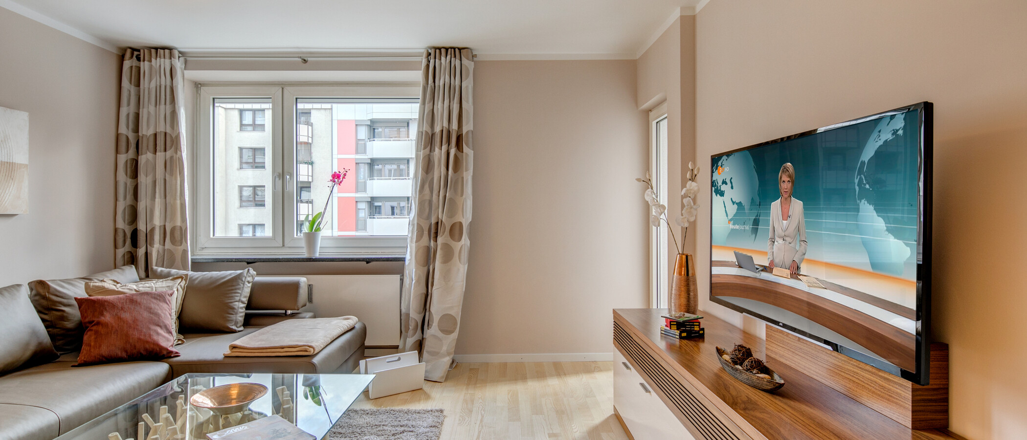 appartement München Schwabing-West (rund um den Bonner Platz) 02 salon 10412