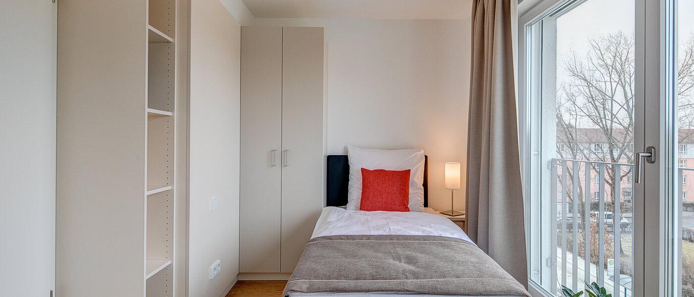 appartement München Am Hart 02 salon 10444