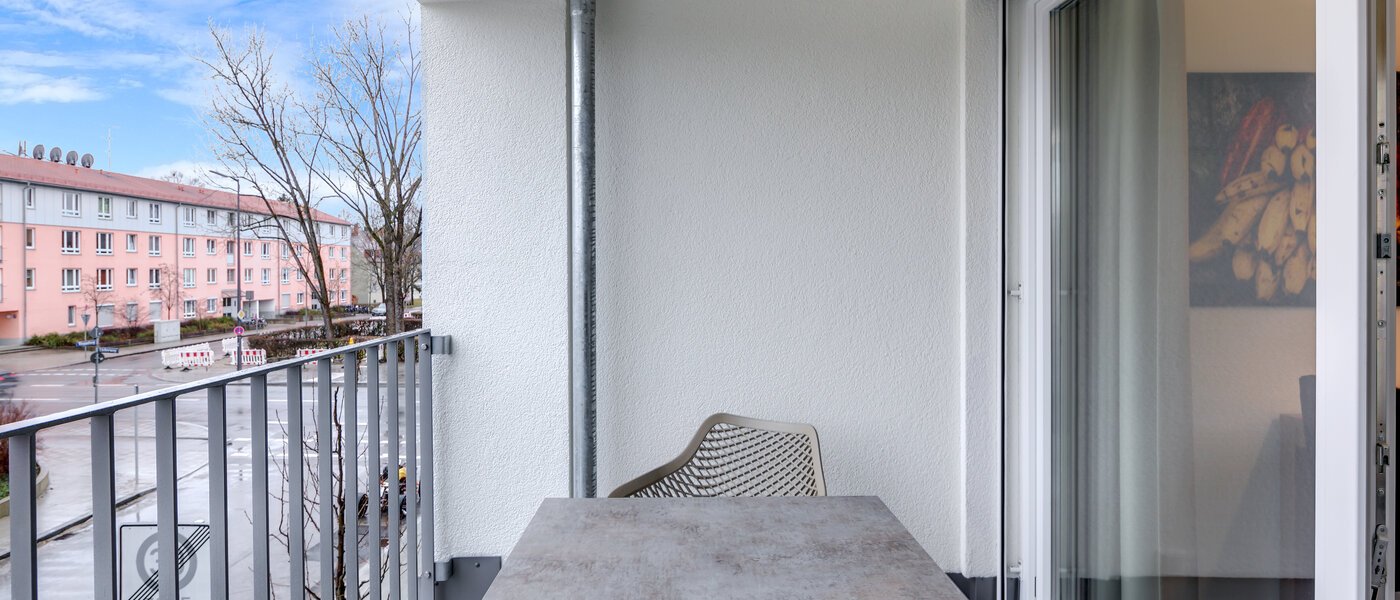 appartement München Am Hart 02 balcon 10471