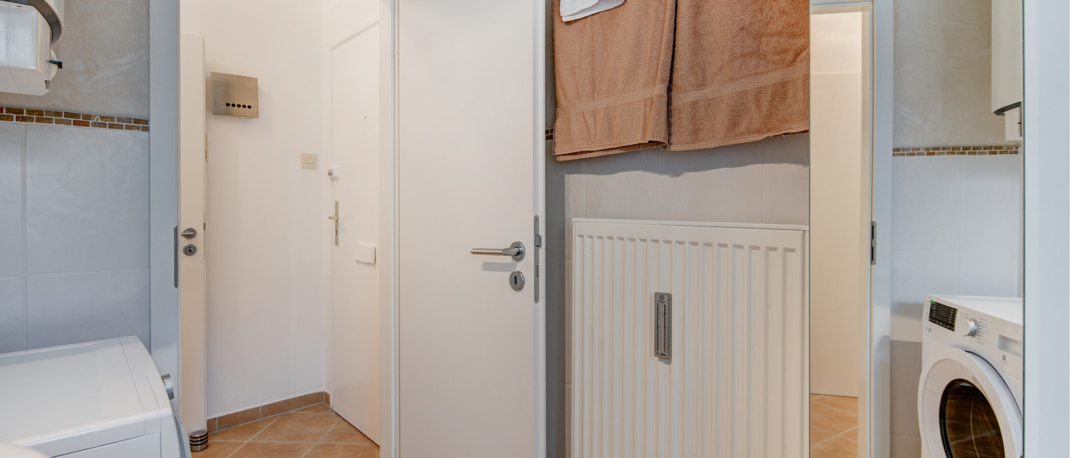 appartement München Parkstadt Bogenhausen 03 salle de bain 10517